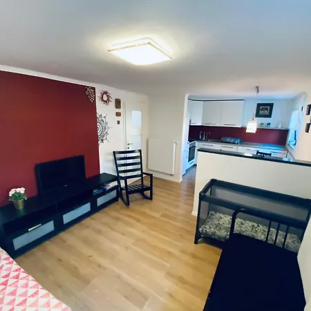 Apartma Kamnitnk Lägenhet